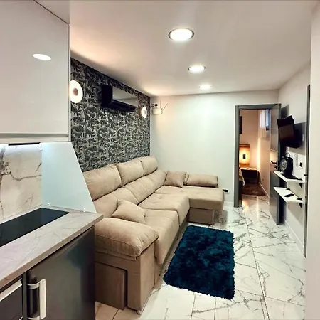Lagom Paraiso Royal Apartment *